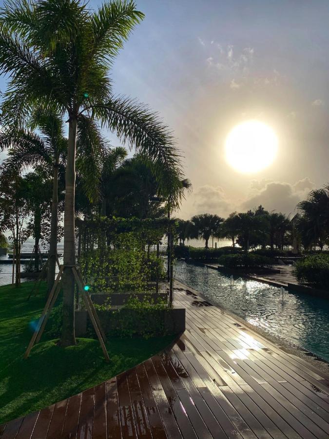 Timur Bay Groundfloor Pool & Seaview Kuantan Bagian luar foto